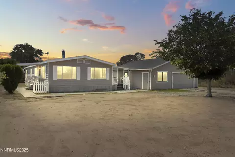 380 E 6th Ave, Sun Valley, NV 89433