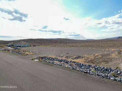 783 Seabiscuit Dr, Fernley, NV 89408