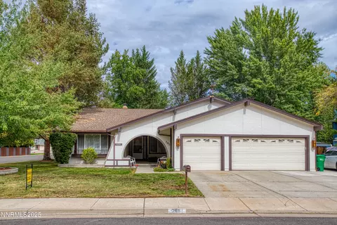 795 Twin Pines Ct, Reno, NV 89509