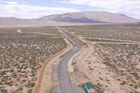 5300 Flying Eagle Dr, Reno, NV 89510