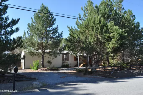 17940 Cold Springs Dr, Reno, NV 89508