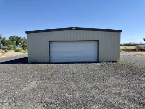 6270 Westwind Way, Fallon, NV 89406 photo 2