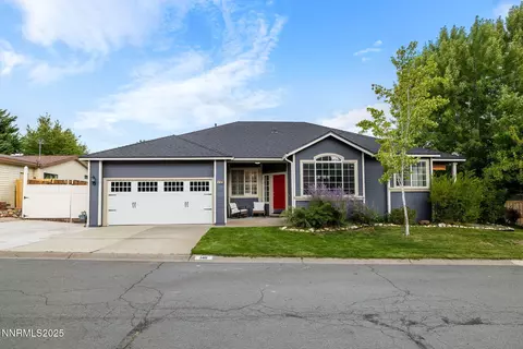 140 Sageglen Dr, Verdi, NV 89439