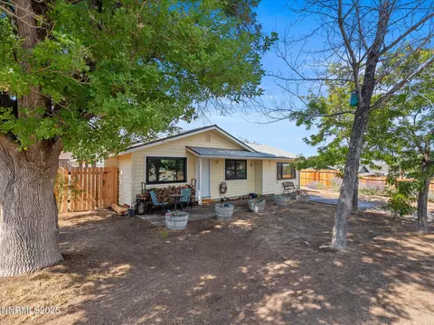 560 Kess Way, Reno, NV 89506