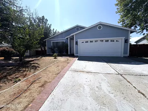 Exterior - 6270 W Chinook Ct, Sun Valley, NV 89433 photo 2 of 4