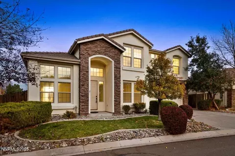 1239 Flintwood Dr, Carson City, NV 89703