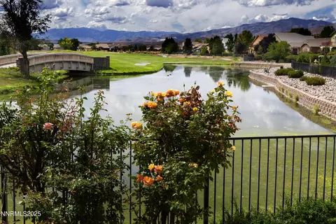 607 St Andrews Dr, Dayton, NV 89403