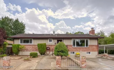 820 Rosewood Dr, Reno, NV 89509