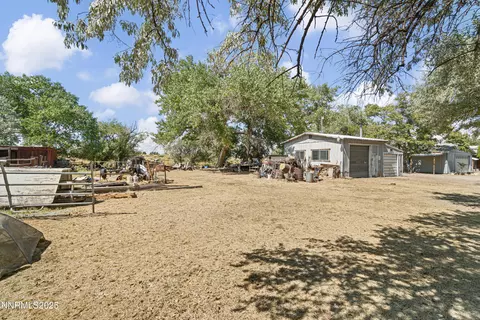 1941 Bafford Ln, Fallon, NV 89406 photo 2