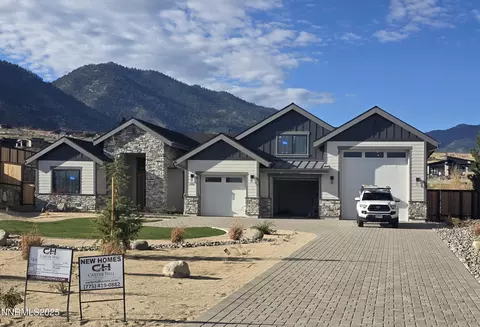2902 Promontory Dr, Genoa, NV 89411