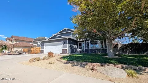 131 N Pointe Cir, Dayton, NV 89403