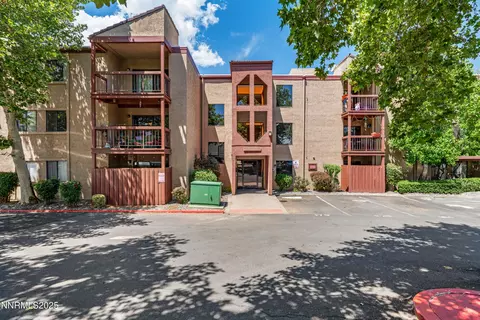 2955 Lakeside Dr #325, Reno, NV 89509