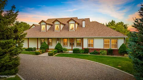1973 Arabian Ln, Gardnerville, NV 89410