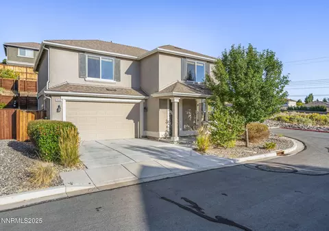 3648 Hollywood Park Dr, Reno, NV 89512