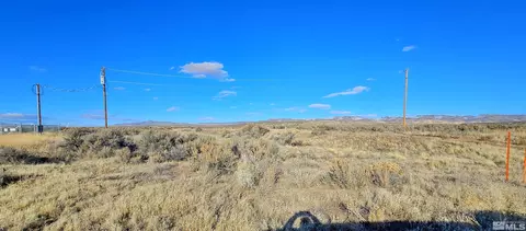 7413 Pioneer Rd, Mcdermitt, NV 89421