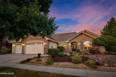 7420 Island Queen Dr, Sparks, NV 89436