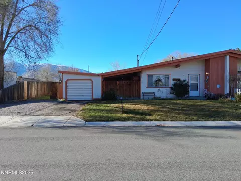 13631 Mount Rainier St, Reno, NV 89506