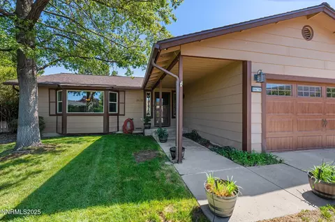 8678 Strutter Way, Reno, NV 89506