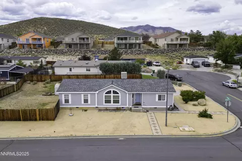 1498 Barrow Ct, Reno, NV 89506