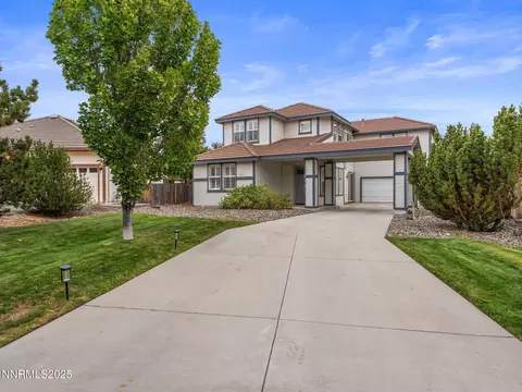 7476 Lorna Ln, Sparks, NV 89436