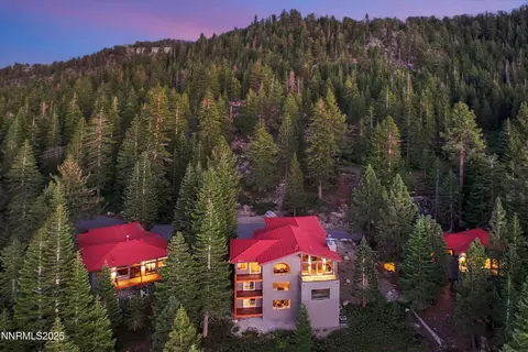 130 Granite Crest Dr, Stateline, NV 89449