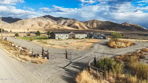 9200 Sabin Dr, Winnemucca, NV 89445