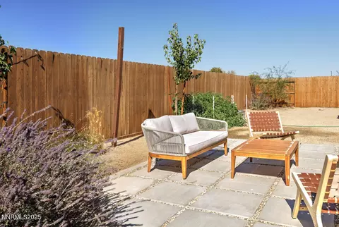 Exterior - 654 Sycamore Dr, Fallon, NV 89406 photo 3 of 4
