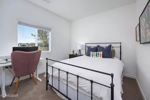 Bedroom - 654 Sycamore Dr, Fallon, NV 89406 photo 3 of 6
