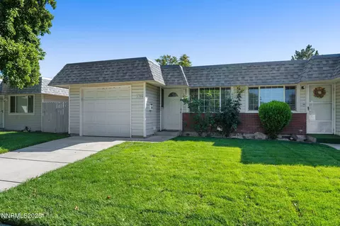 1793 Sue Way, Sparks, NV 89431