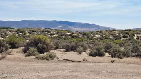 3760 E Antelope St, Silver Springs, NV 89429