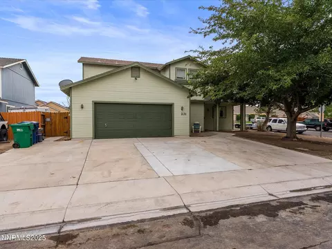231 Poppy Hills Dr, Fernley, NV 89408