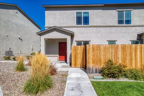 463 Autumn Breeze Cir, Reno, NV 89511