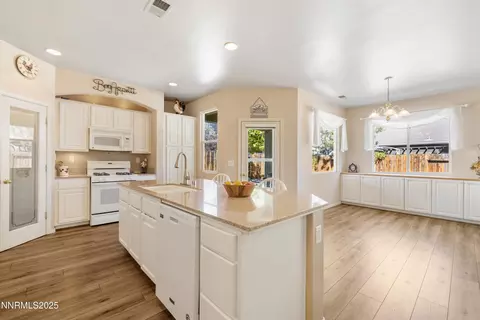 1461 Wild Wolf Way, Reno, NV 89521 photo 12