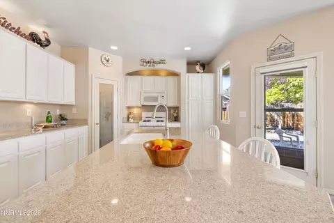 1461 Wild Wolf Way, Reno, NV 89521 photo 11