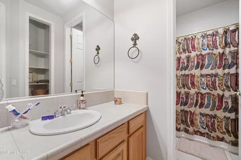 Bath - 227 Chaparral Dr, Smith Valley, NV 89430 photo 3 of 3