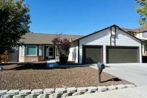 1557 Satellite Dr, Sparks, NV 89436