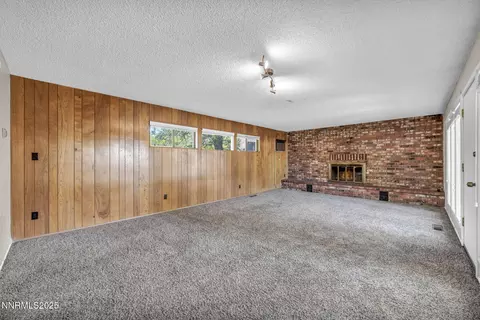 Living - 3235 Bryan St, Reno, NV 89503 photo 10 of 13