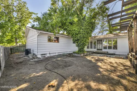 Exterior - 3235 Bryan St, Reno, NV 89503 photo 6 of 7