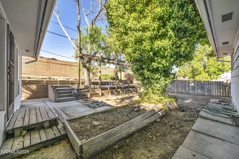 Exterior - 3235 Bryan St, Reno, NV 89503 photo 7 of 7