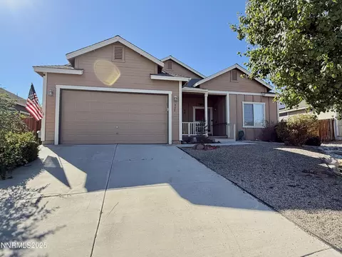 955 Aster Ln, Fernley, NV 89408