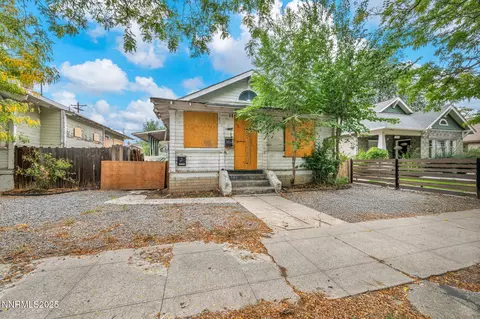 Exterior - 344 E 7th St, Reno, NV 89512 photo 2 of 18