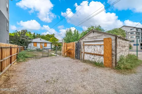 Exterior - 344 E 7th St, Reno, NV 89512 photo 4 of 18