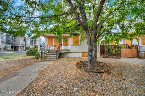 Exterior - 344 E 7th St, Reno, NV 89512 photo 6 of 18