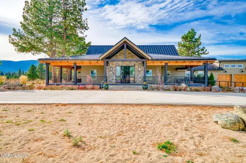 Exterior - 6200 Westside Rd, Calpine, CA 96124 photo 7 of 40
