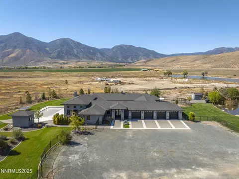 2960 Oasis Springs Rd, Minden, NV 89423