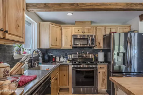 Kitchen - 4190 Bottom Rd, Fallon, NV 89406 photo 2 of 4