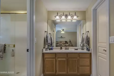 Bath - 4190 Bottom Rd, Fallon, NV 89406 photo 4 of 4