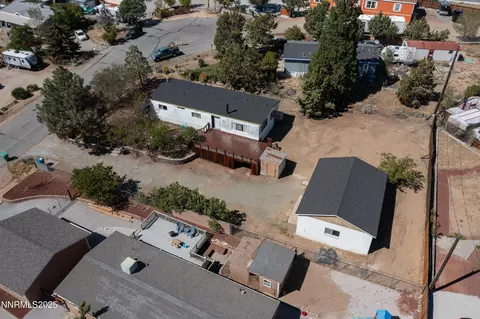 5961 Spring Valley Cir, Sun Valley, NV 89433
