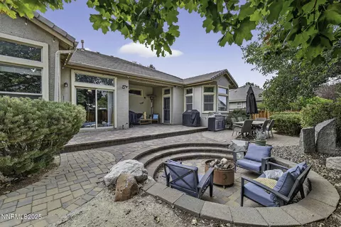 2850 Friar Rock Ct, Sparks, NV 89436
