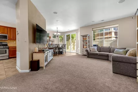 1811 Stetson Dr, Reno, NV 89521 photo 3